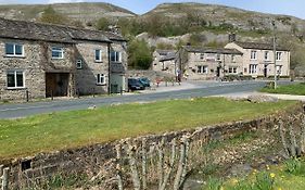 Anglers Barn